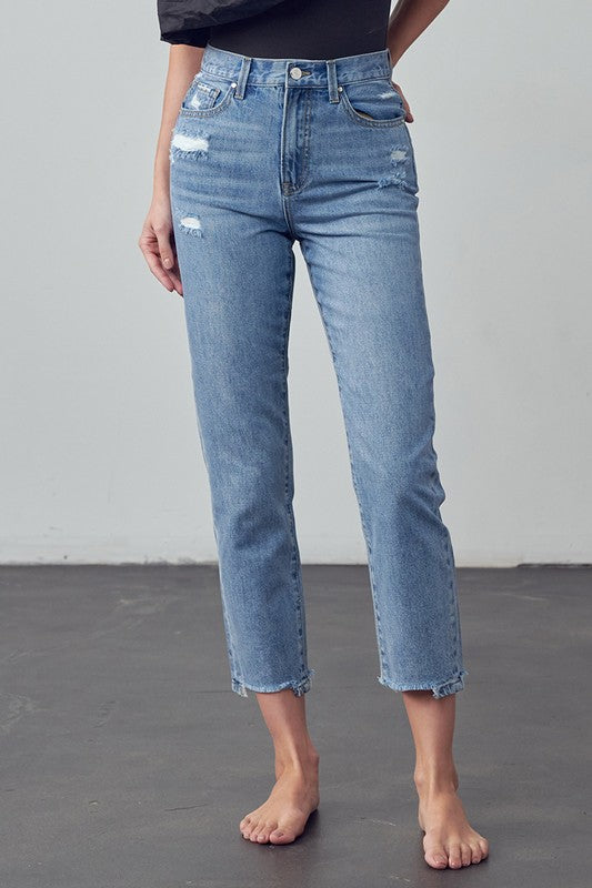 HIGH RISE GIRLFRIEND JEANS